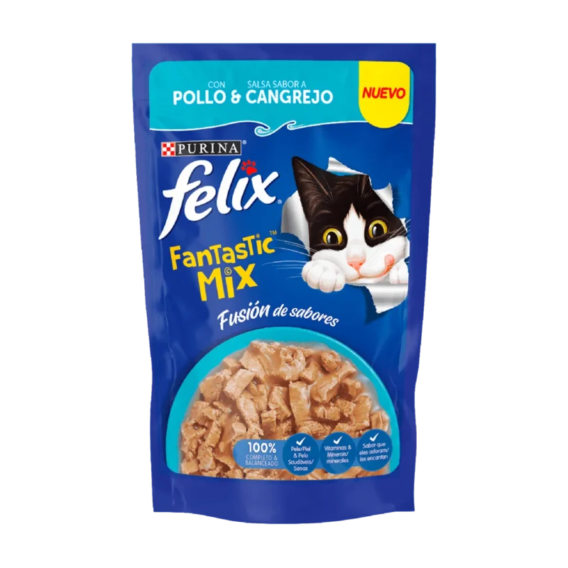 Alimento Felix fantastic pouch mix con pollo y salsa sabor a cangrejo